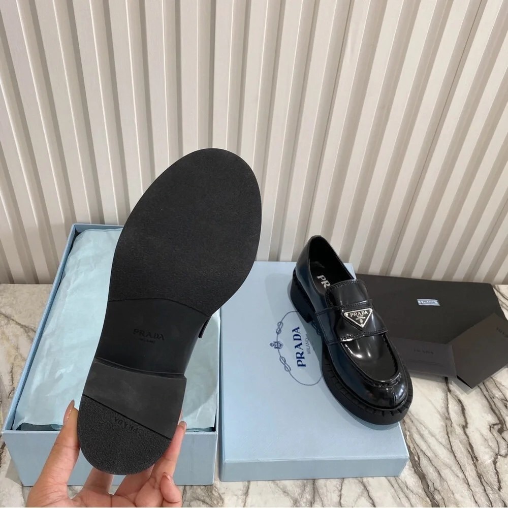 🚀🚀🚀Prada Women’s Loafer - Picture 4 of 5